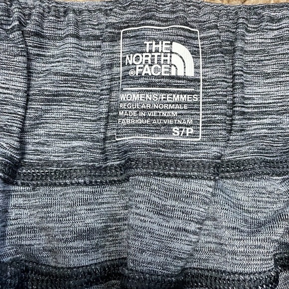 The North Face joggers - Picture 5 of 11